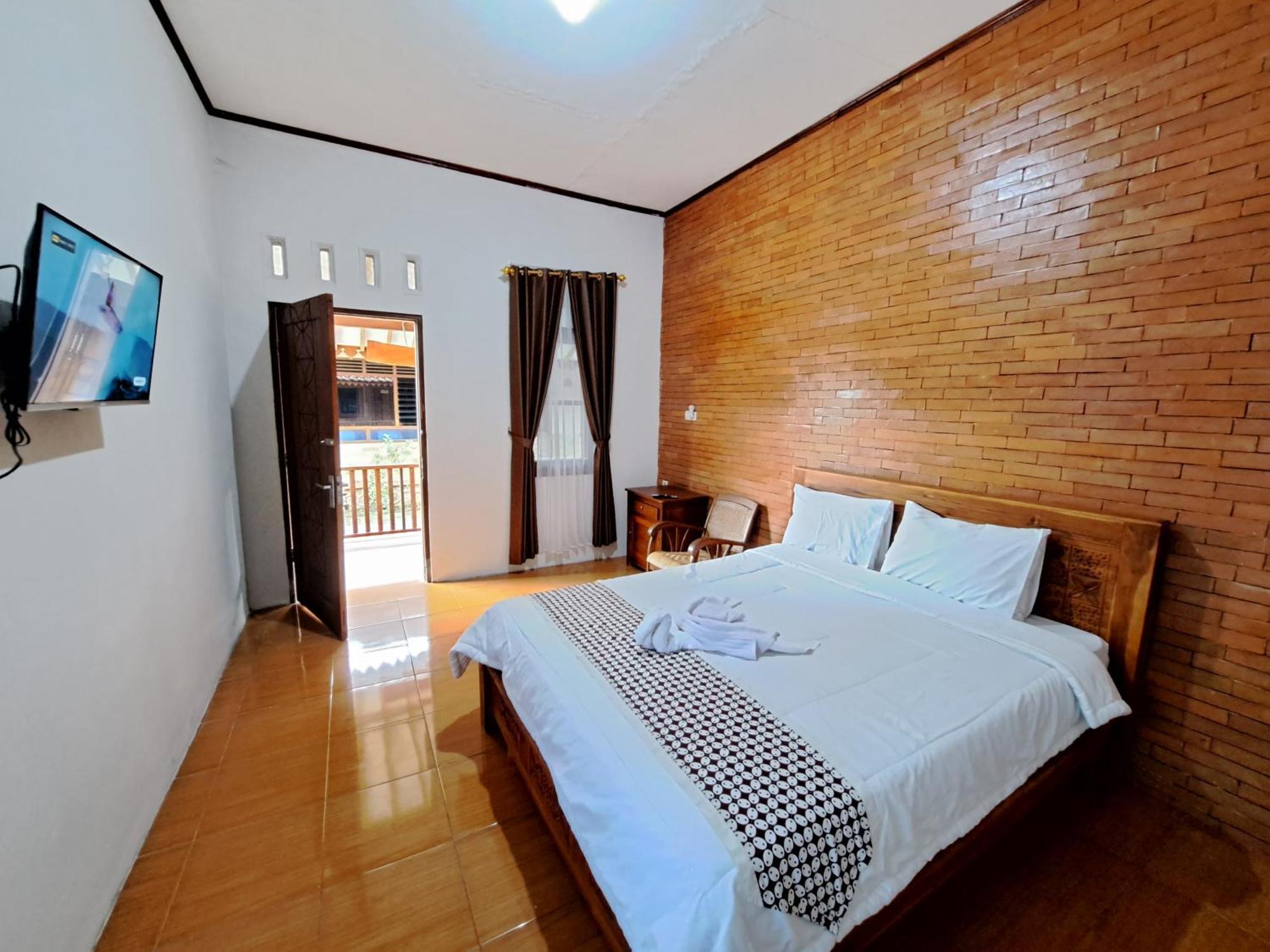 Romadhoni Homestay Magelang Rum bild